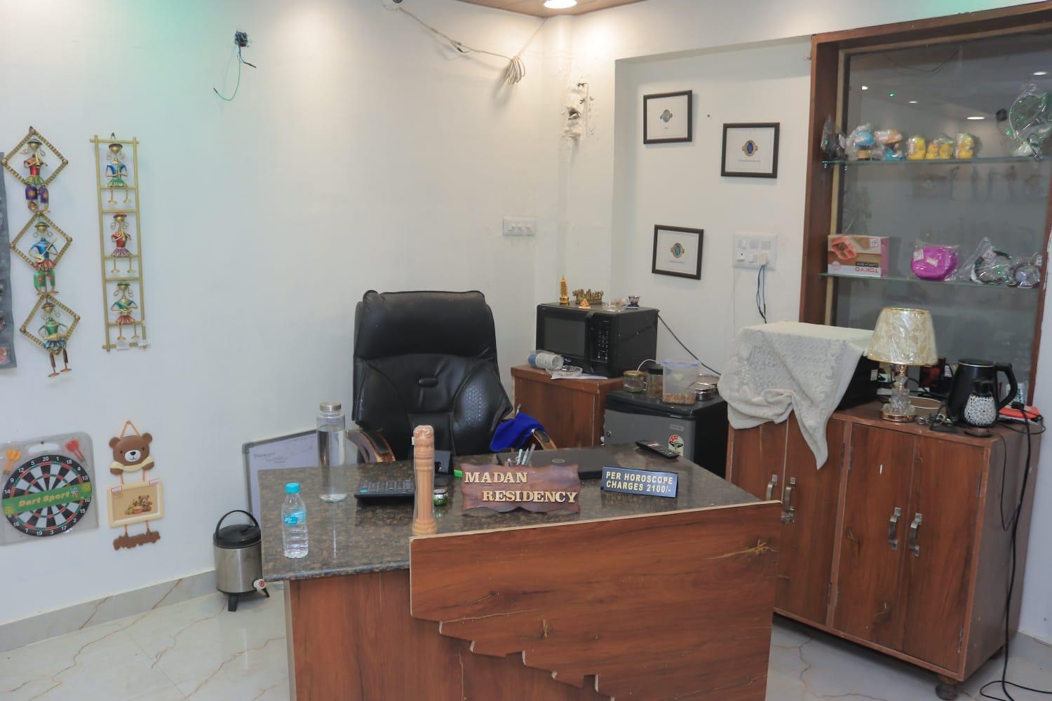 Hotel Madan Residency , Amritsar Exterior foto